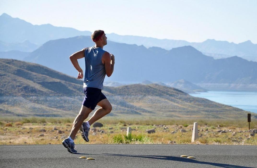 Tips for men looking for a healthy summer workout